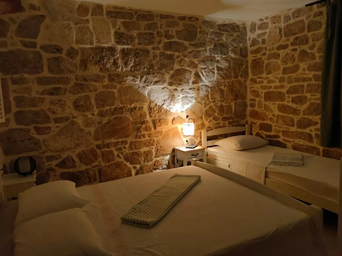 Holiday Home Barbarosa Sveti Filip i Jakov