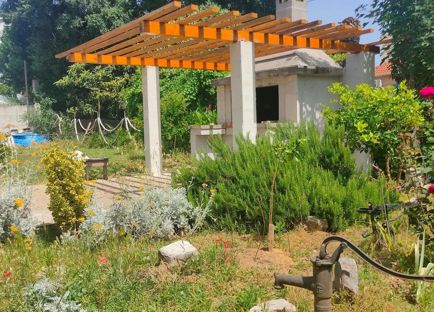 Holiday Home Barbarosa Sveti Filip i Jakov