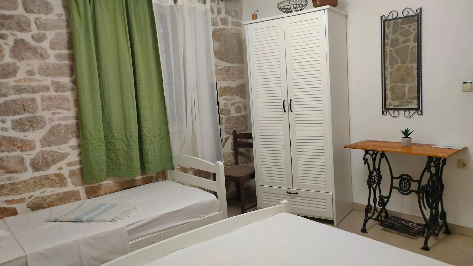 Holiday Home Barbarosa Sveti Filip i Jakov